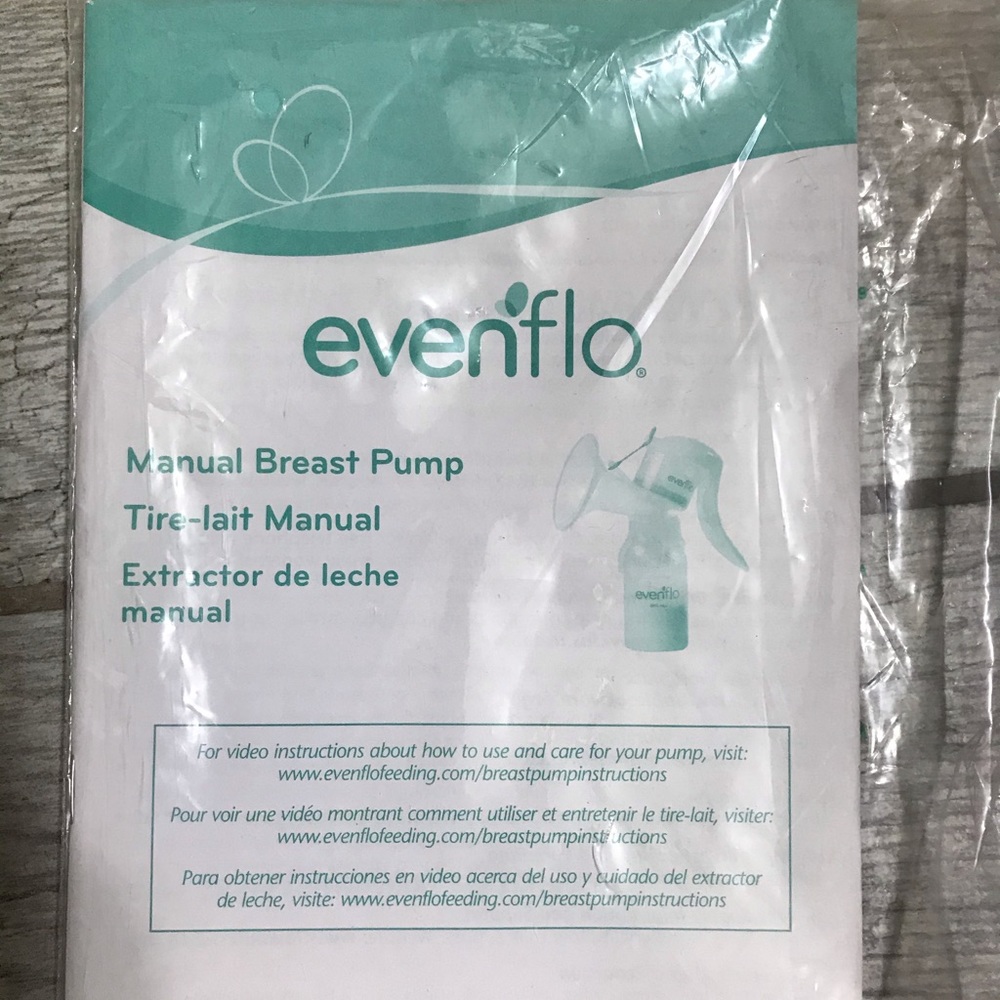 Breast Milk Collections-Shells,Container, Pump,Pad - Picture 8 of 10